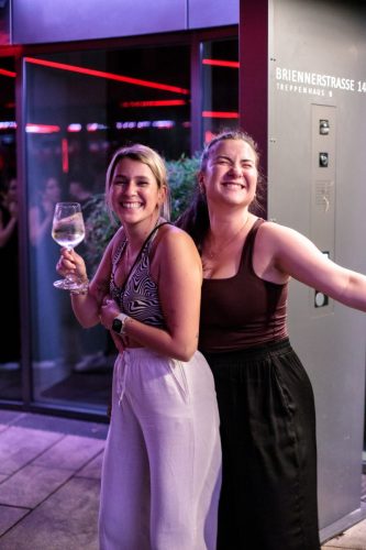 070825 lucky Spritz PAT 2357