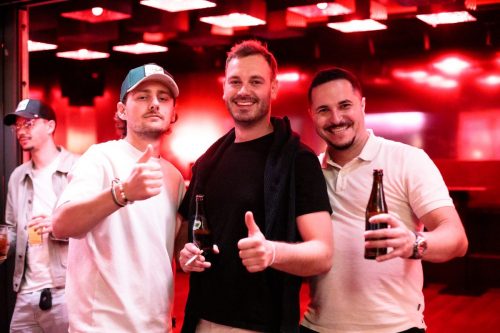 070825 lucky Spritz PAT 2367