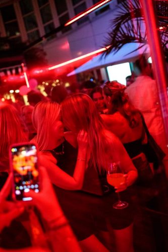 070825 lucky Spritz PAT 2628