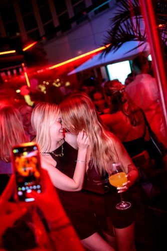 070825 lucky Spritz PAT 2629