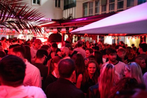 070825 lucky Spritz PAT 2635